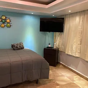 Apartment Isla Verde Tower Apts, San Juan